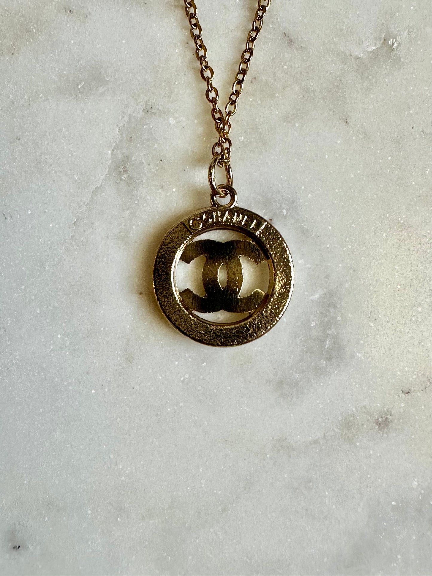 CC rhinestone round necklace