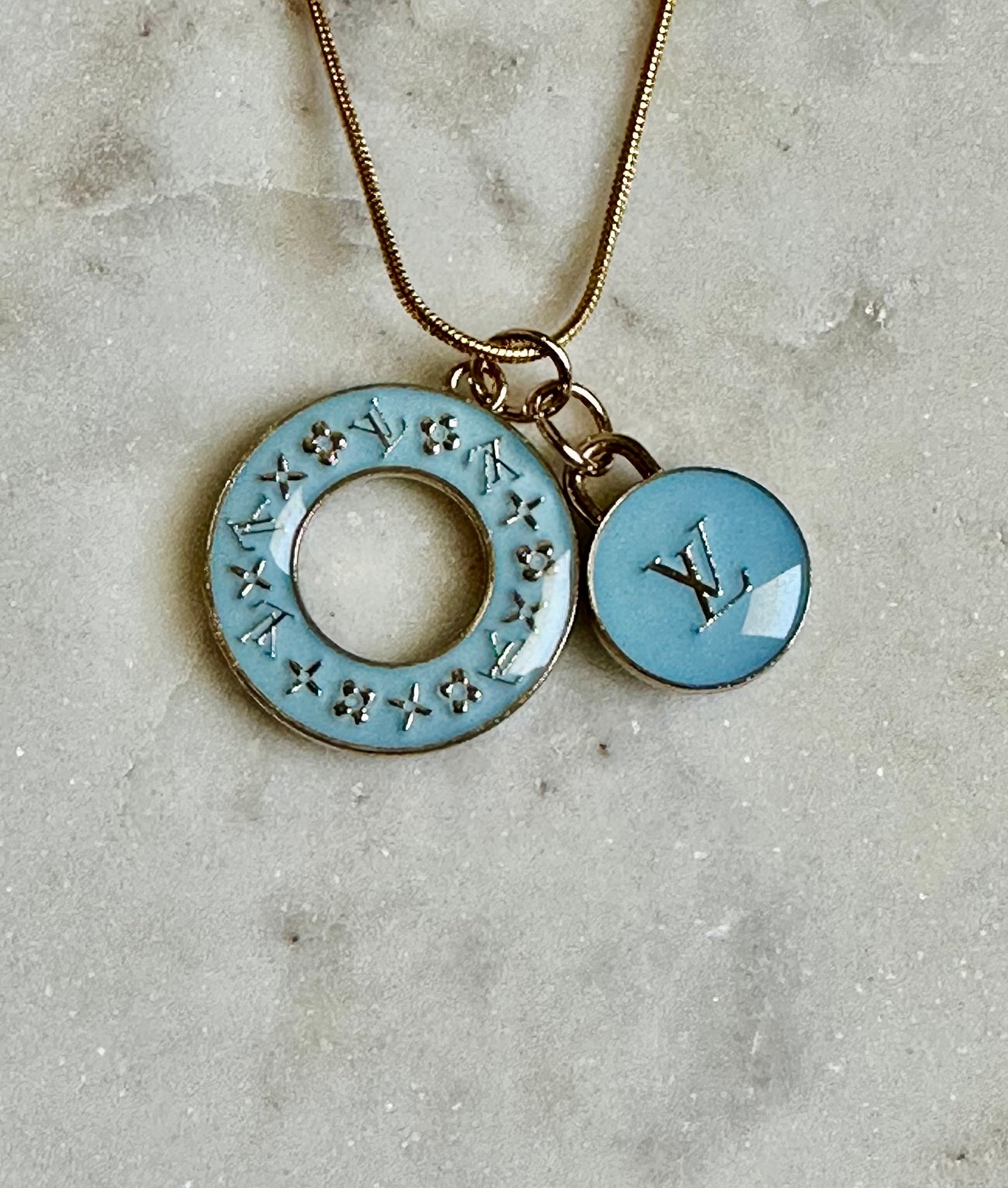 LV blue donut necklace