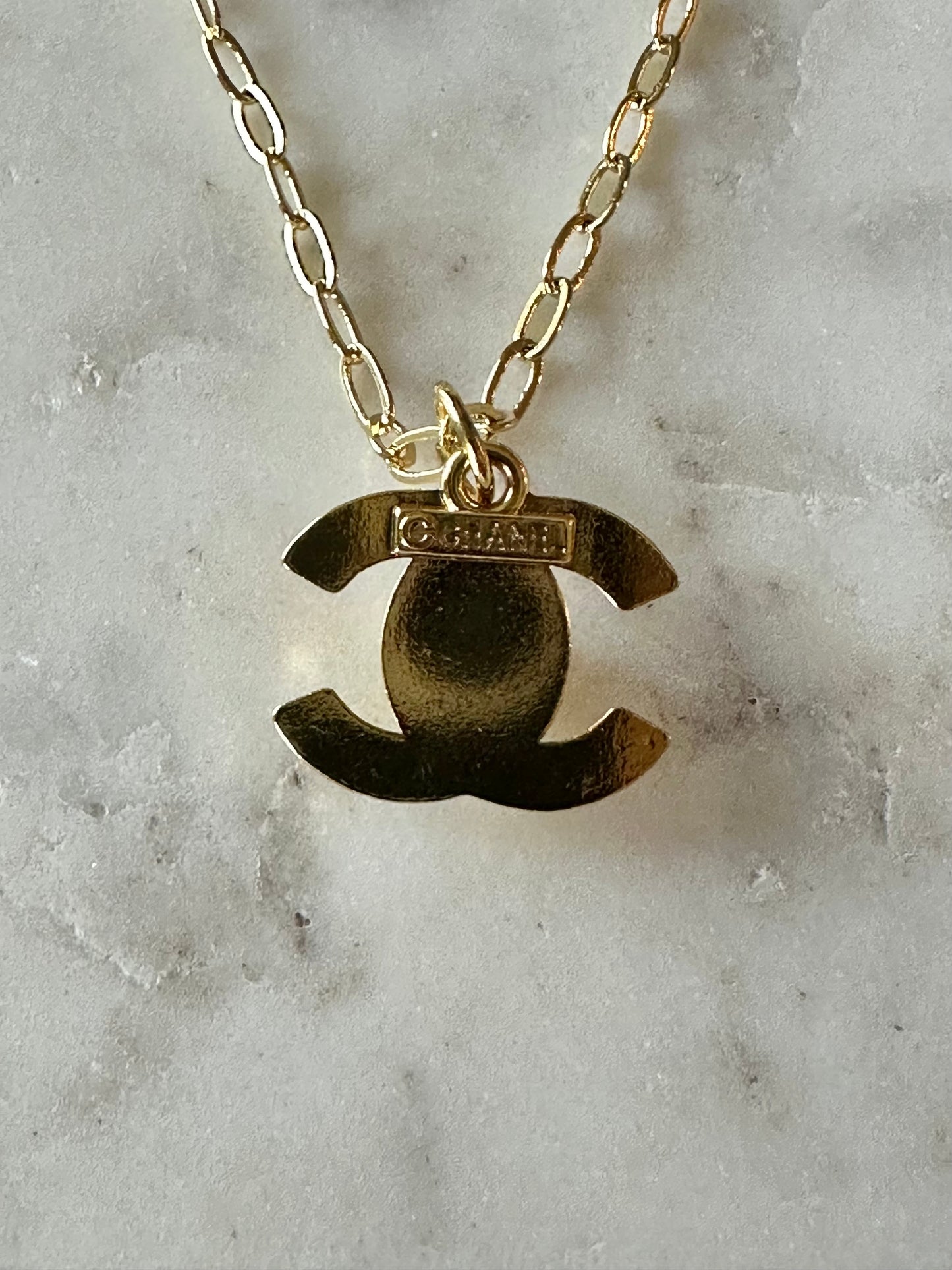 CC turn lock necklace 16”