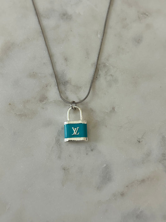 LV blue lock necklace