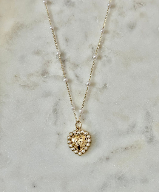 Gucci Pearl Heart necklace