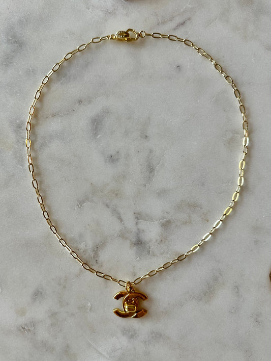 CC turn lock necklace 16”