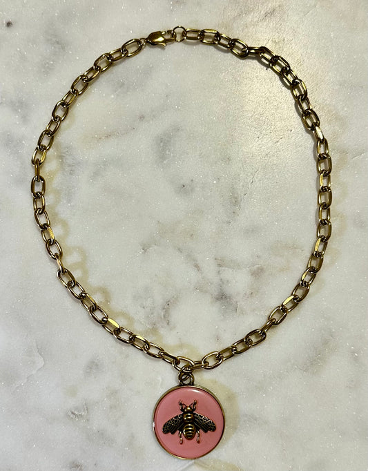Gucci pink bee medallion necklace