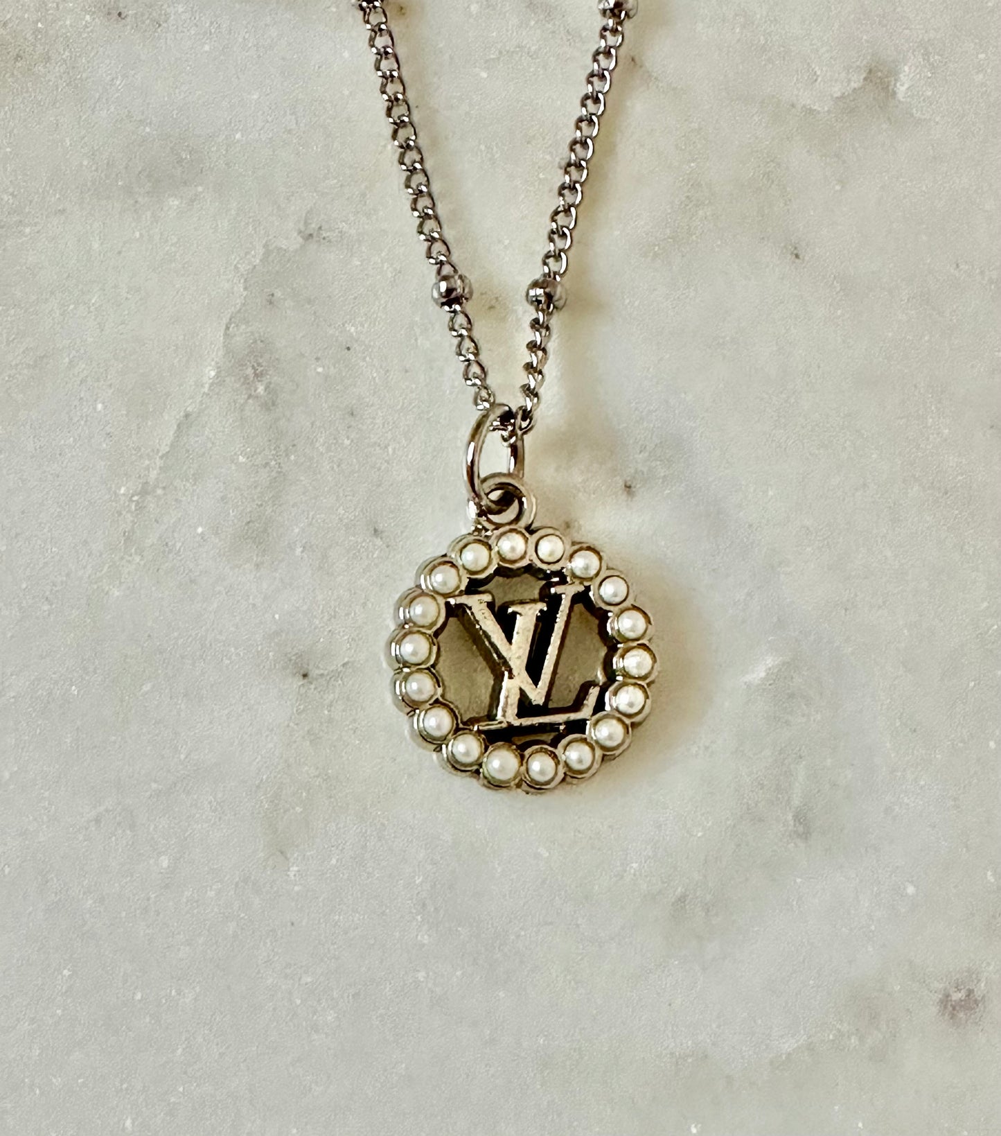 LV Pearl necklace