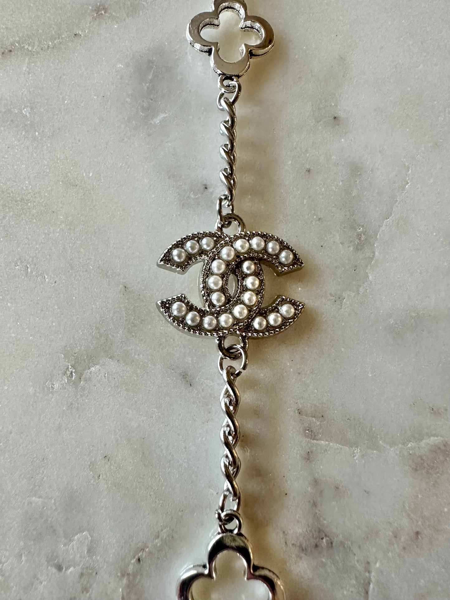 CC pearl and clover stainless steel bracelet 8”