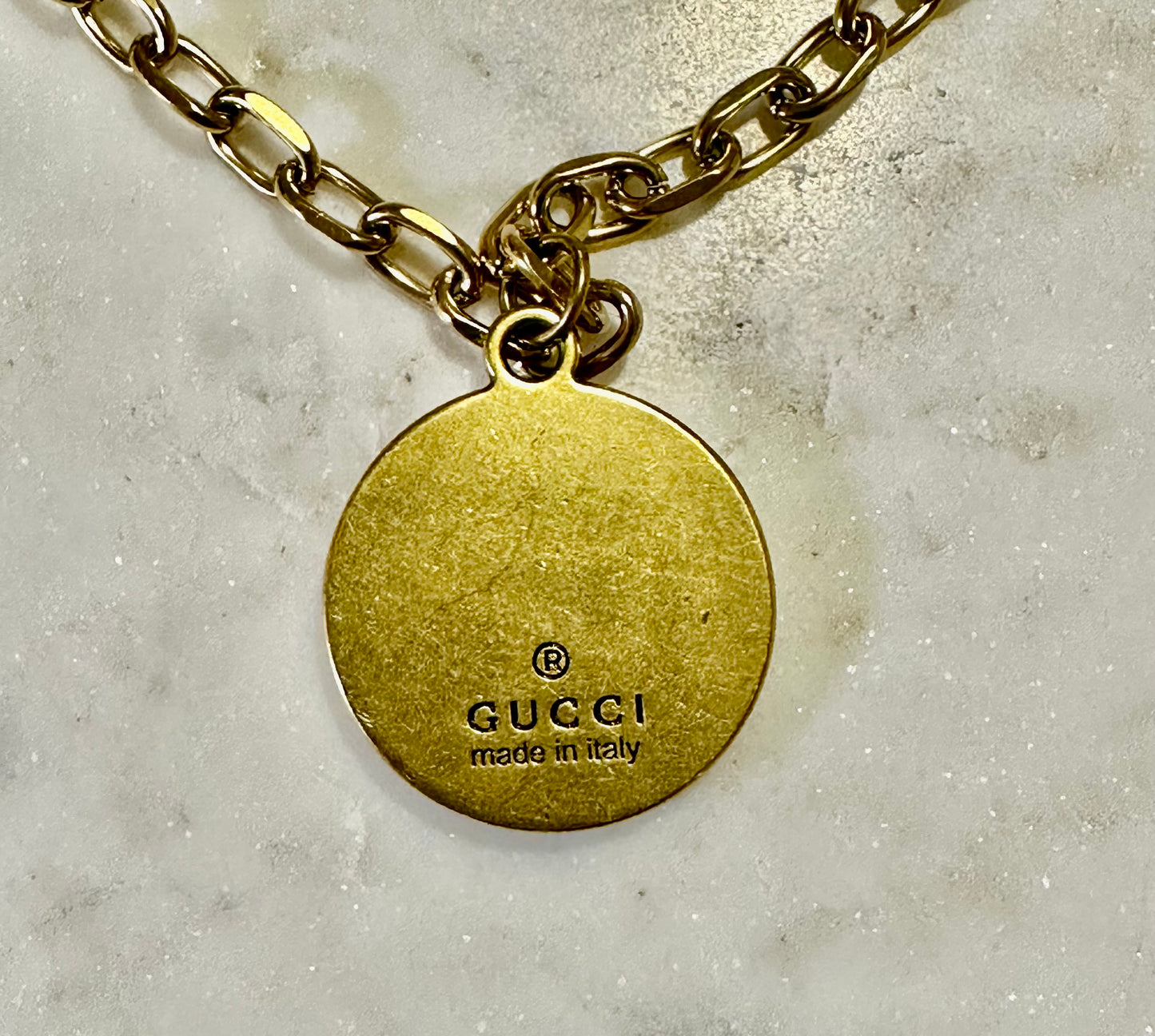 Gucci pink bee medallion necklace