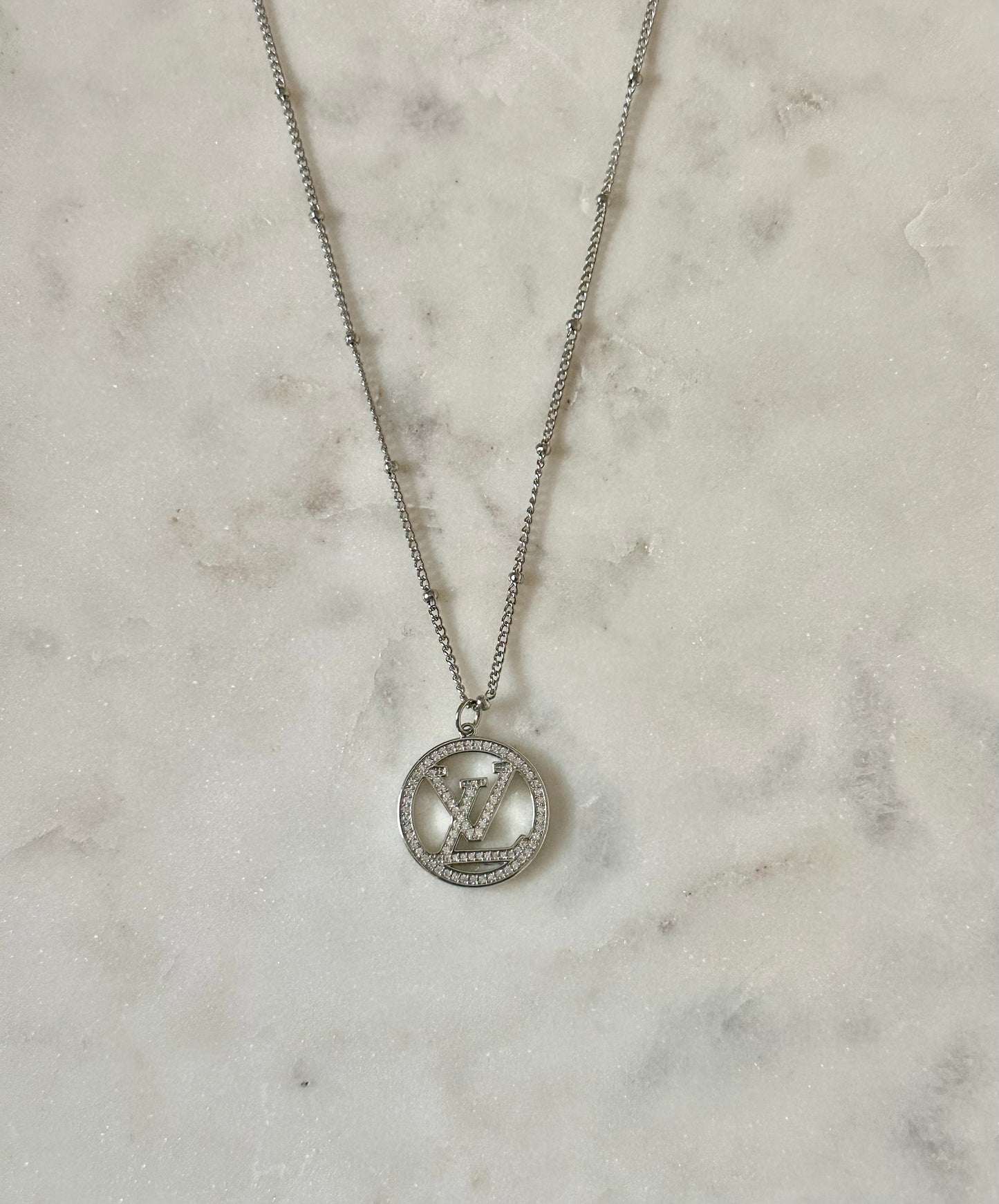 LV rhinestone circle necklace