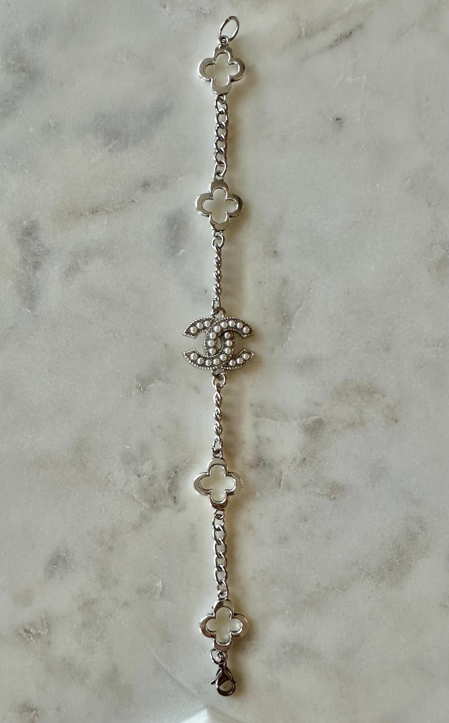 CC pearl and clover stainless steel bracelet 8”