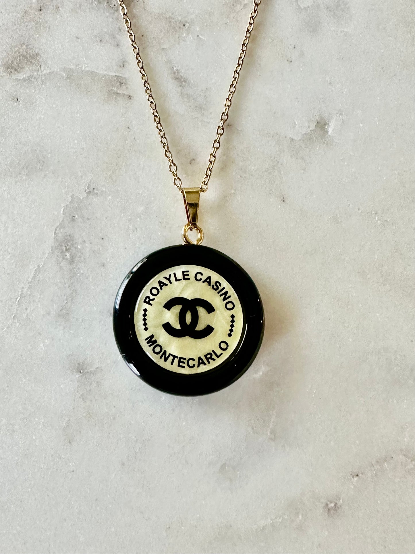 CC resin Monte Carlo necklace