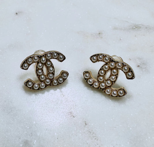 CC faux pearl button earrings