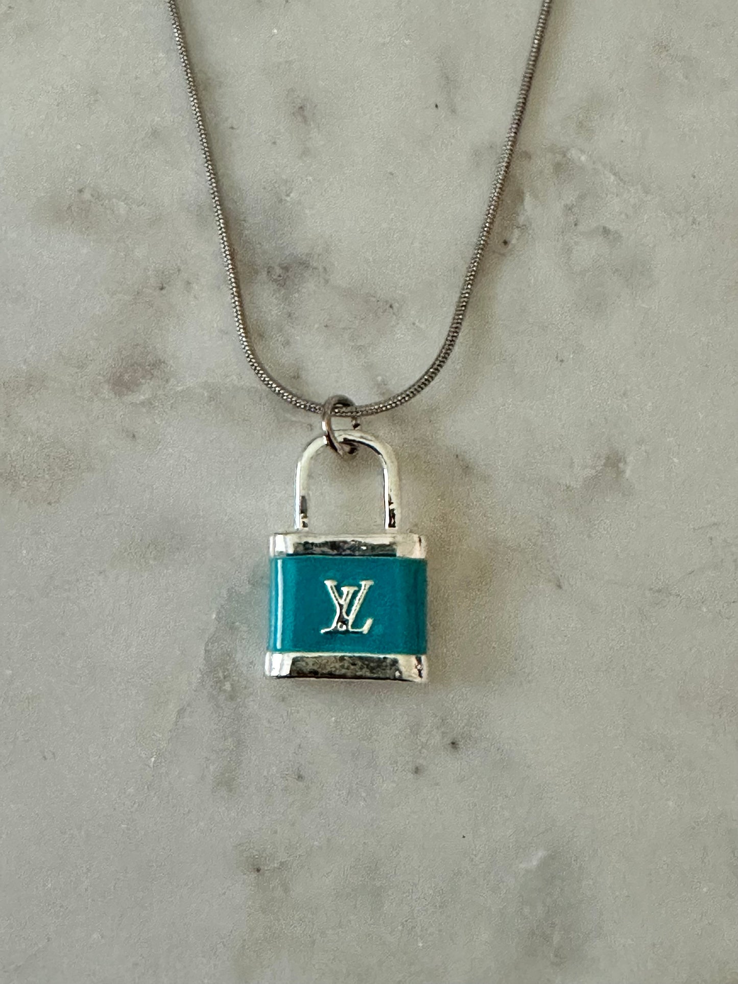 LV blue lock necklace
