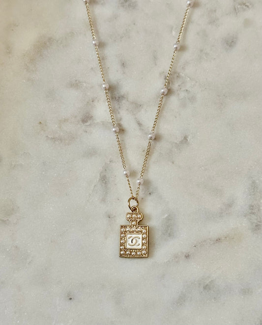 CC Perfume/Pearl bottle necklace