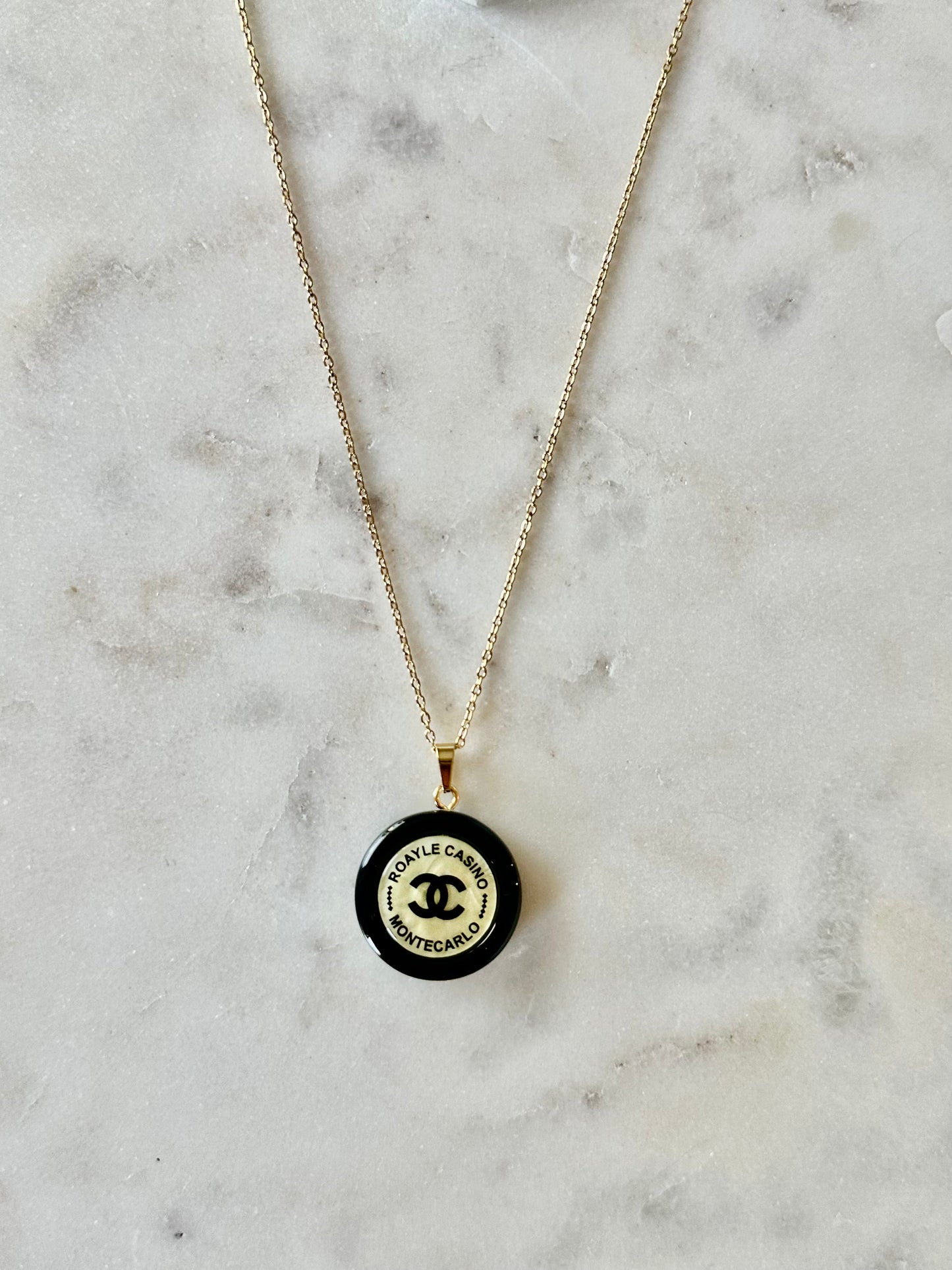 CC resin Monte Carlo necklace