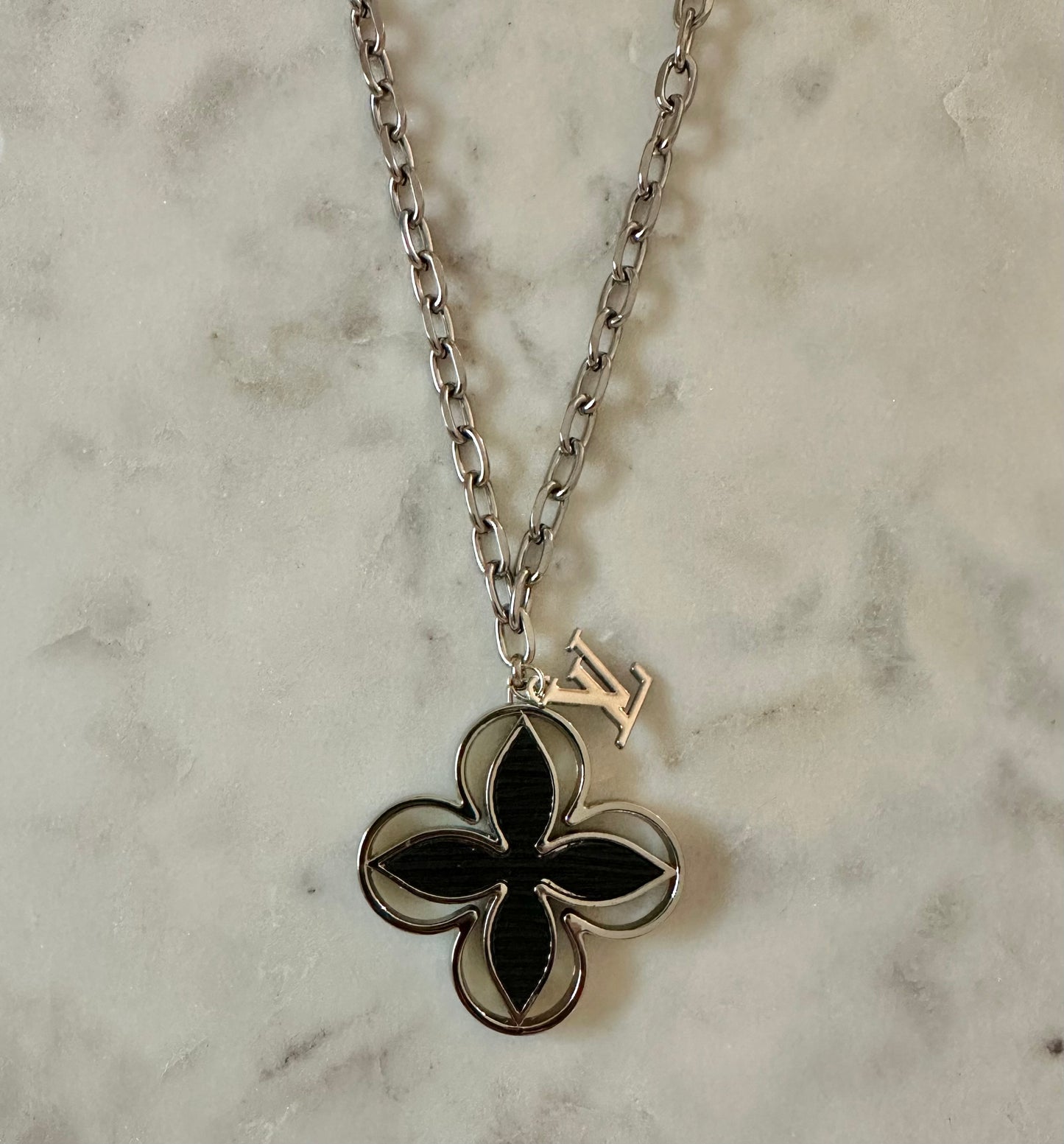 LV flower necklace