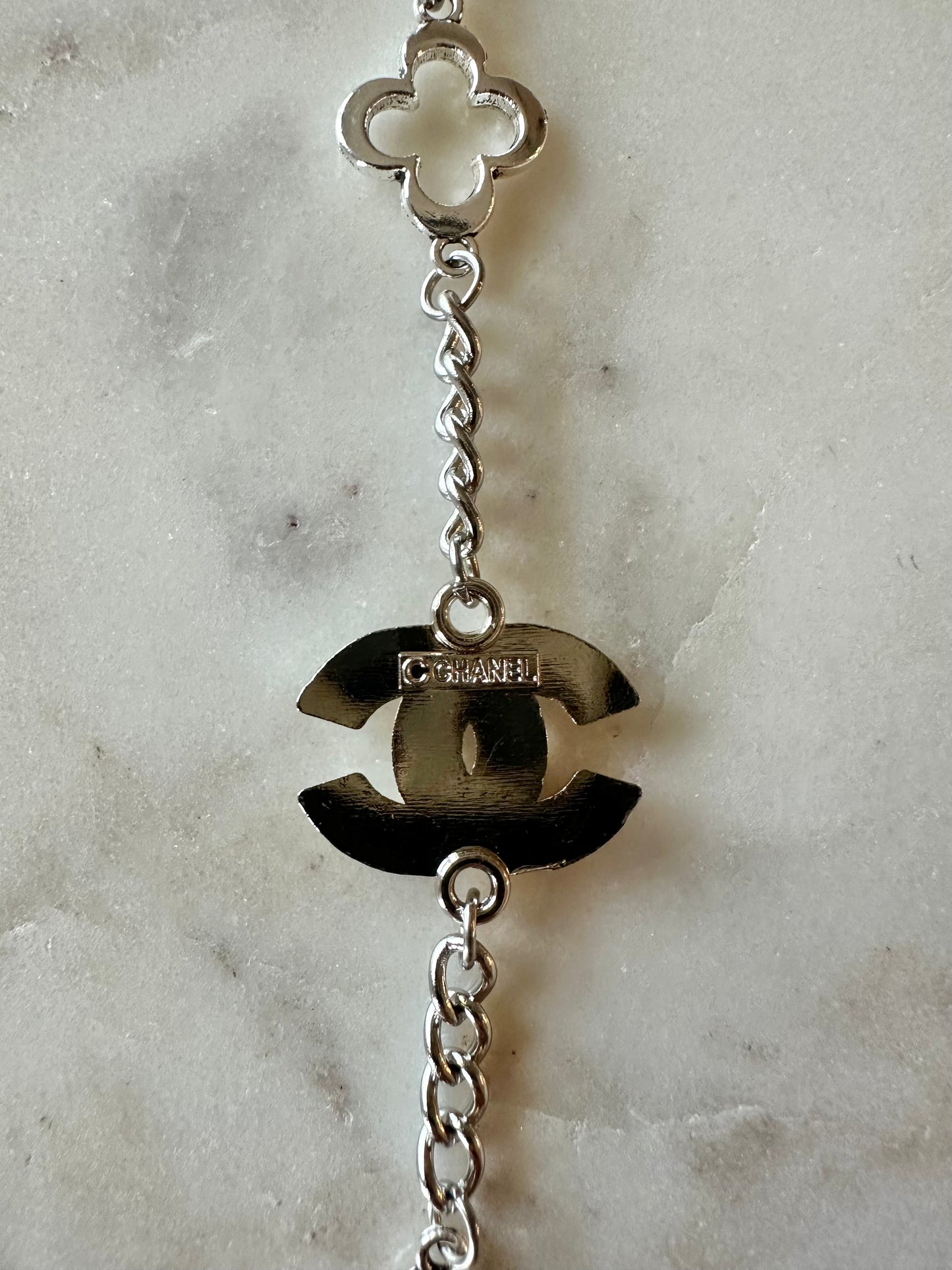 CC pearl and clover stainless steel bracelet 8”