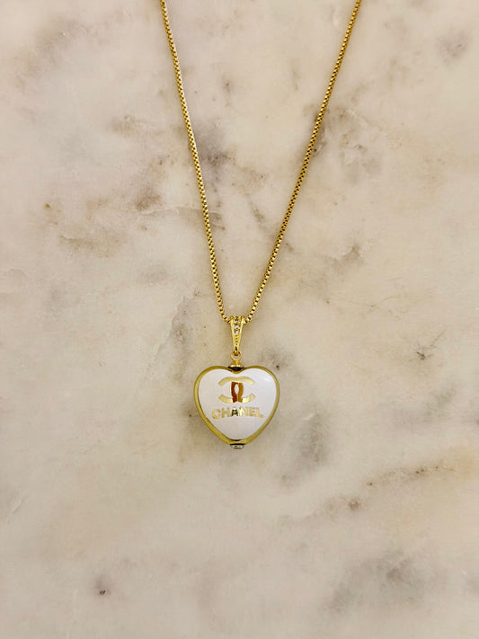 CC white heart with rhinestone necklace